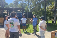 2026-02-16-2025-2026-Teens4Animals-Quarterly-Meeting-Hawaiʻi-Wildlife-Center-Oʻahu-Wildlife-Rehabilitation-Manager-Rachael-Sitzer-giving-presentation-to-the-teens-Portrait
